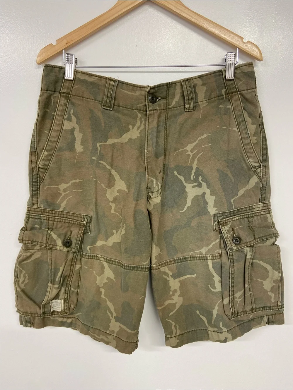 Levi's Men's Camo Cargo Shorts Size 32